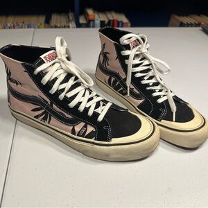 Vans Skateboard Shoe with Black and Cream Accents